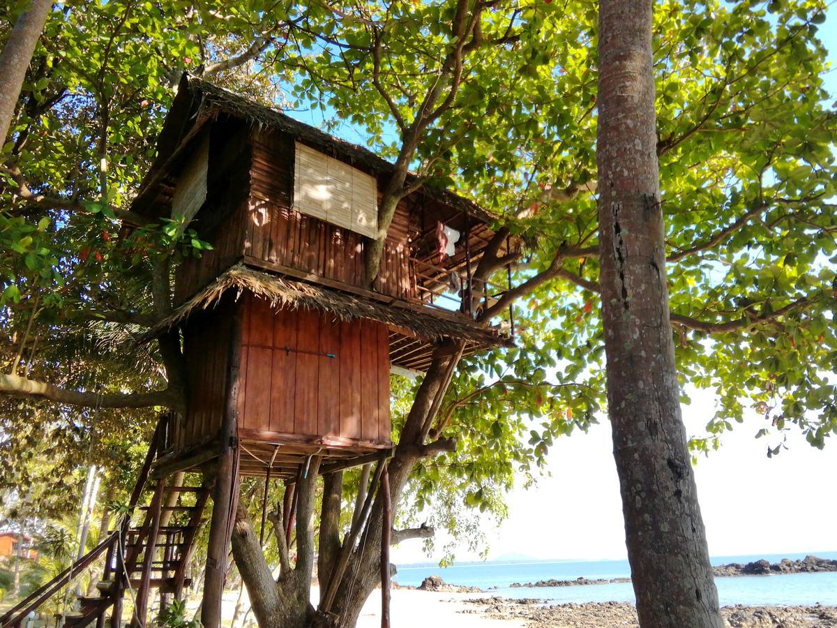 Kohjum Freedom Resort Koh Jum Exterior photo