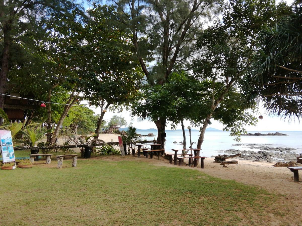 Kohjum Freedom Resort Koh Jum Exterior photo