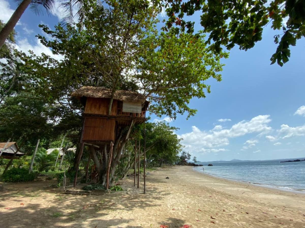 Kohjum Freedom Resort Koh Jum Exterior photo